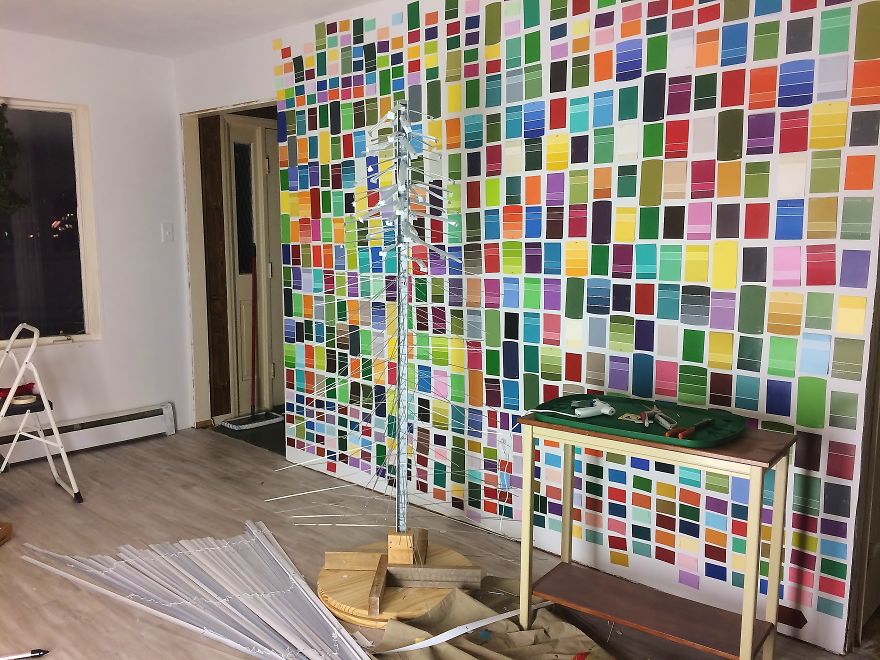 We Made An Unconventional Christmas Tree From A Stack Of Paint Samples And Some Old Blinds We Made An Unconventional Christmas Tree From A Stack Of Paint Samples And Some Old Blinds