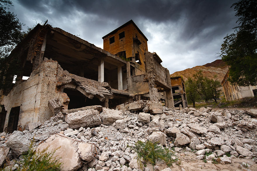 I Photographed Abandoned Soviet Towns And Factories In Kyrgyzstan I Photographed Abandoned Soviet Towns And Factories In Kyrgyzstan