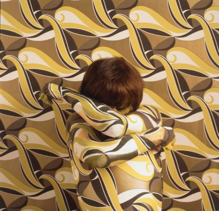 Meet Cecilia Paredes, The Artist Who As A Chameleon Mixes With Her Works