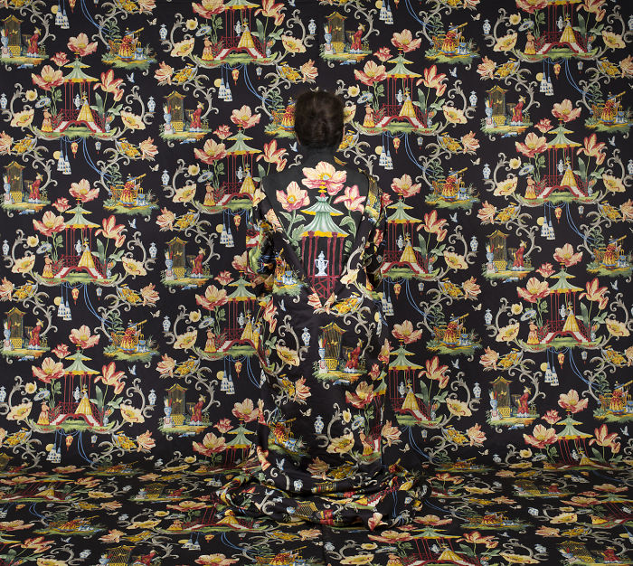 Meet Cecilia Paredes, The Artist Who As A Chameleon Mixes With Her Works