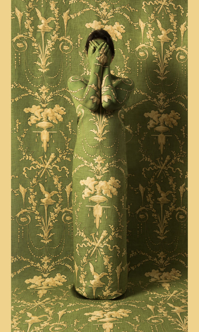 Meet Cecilia Paredes, The Artist Who As A Chameleon Mixes With Her Works