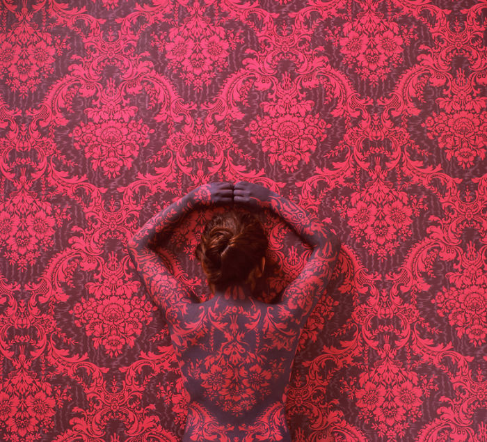 Meet Cecilia Paredes, The Artist Who As A Chameleon Mixes With Her Works