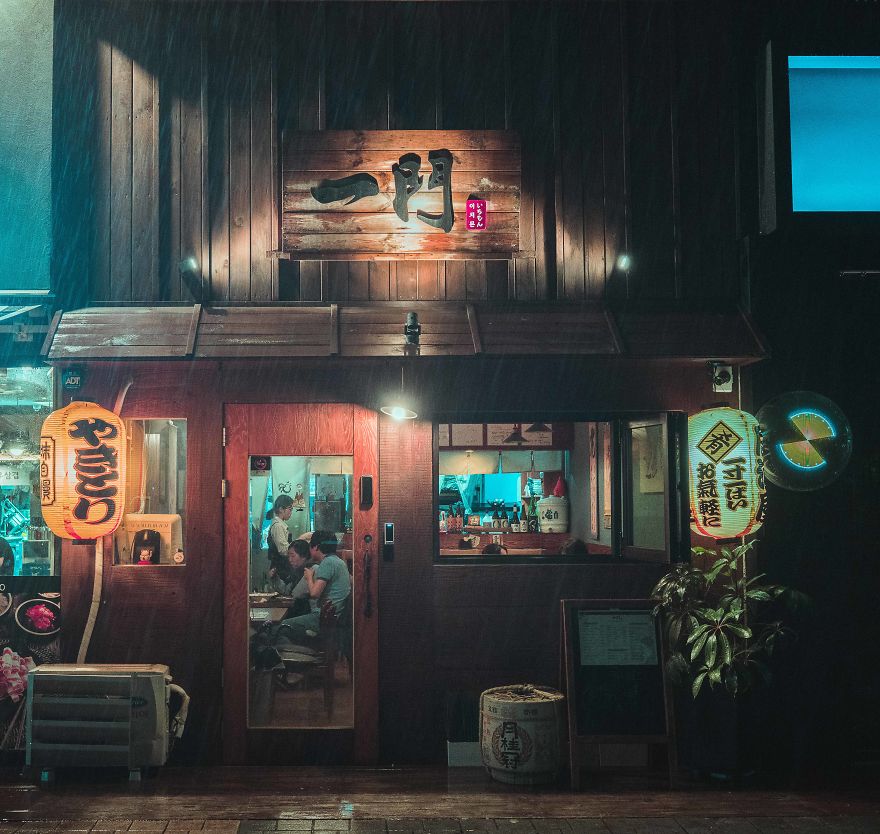 My Favorite Neon Photos Of Seoul