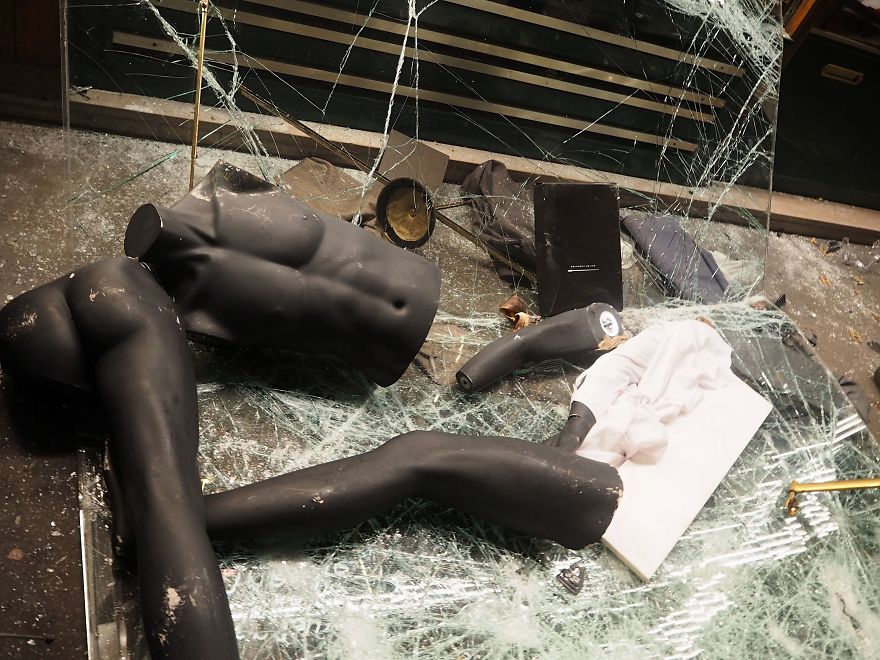 How The 'Yellow Vests' (Gilets Jaunes) Movement Destroyed A 135 Year Old Tailor Shop In Paris, France.