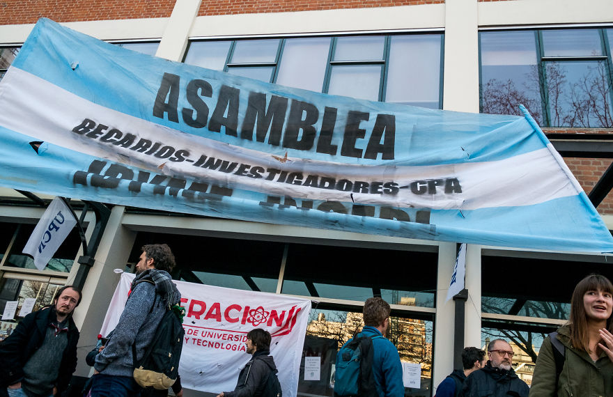 Protest Photography: Portraying The Protesters In Their Context