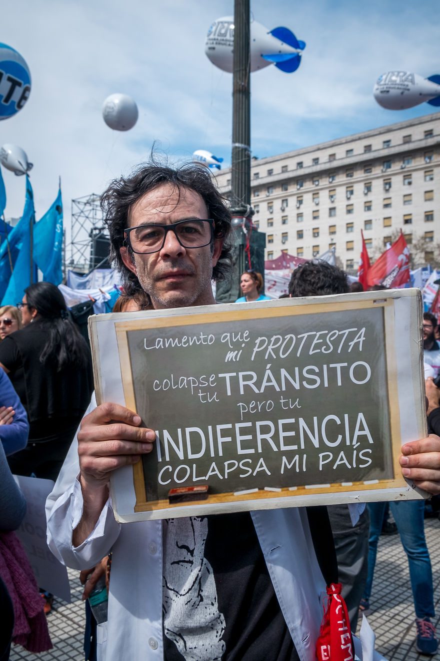 Protest Photography: Portraying The Protesters In Their Context