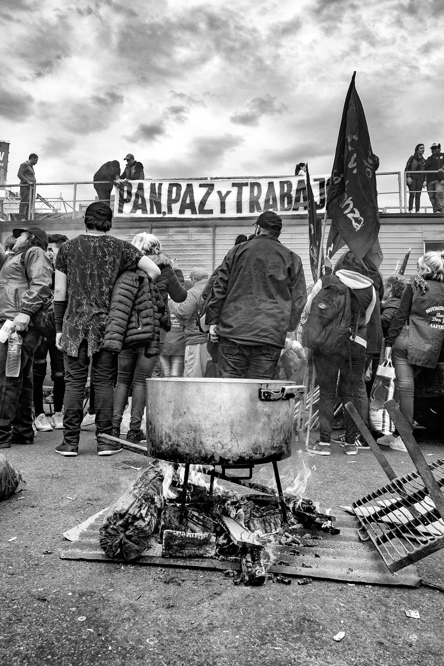 Protest Photography: Portraying The Protesters In Their Context Protest Photography: Portraying The Protesters In Their Context