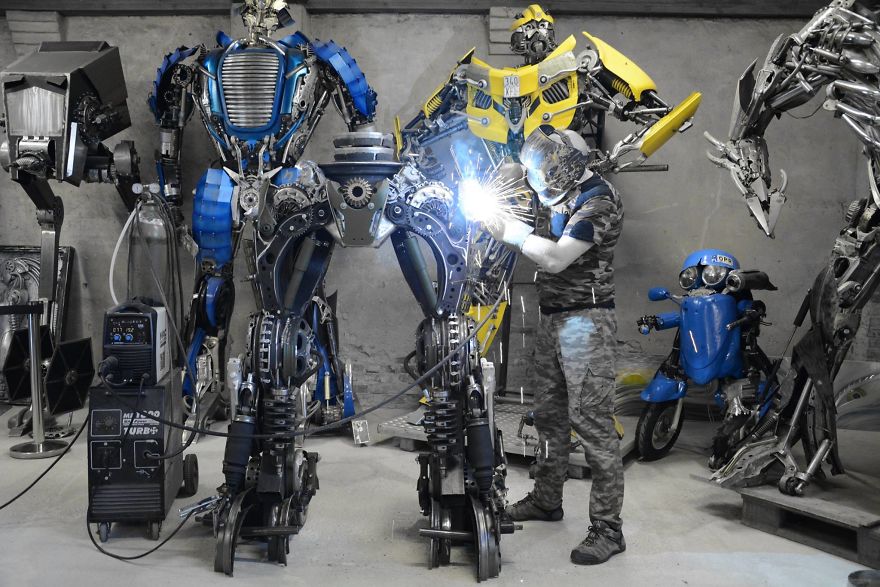 Traveling Around Europe, I Came Across This Amazing Place Created By One Man Who Created It All From Scrap Metal .