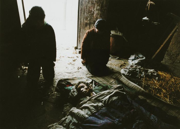 Award-Winning Photojournalist Disappears In China, And Here Are 21 Of His Pics China Don't Want You To See Award-Winning Photojournalist Disappears In China, And Here Are 21 Of His Pics China Don't Want You To See