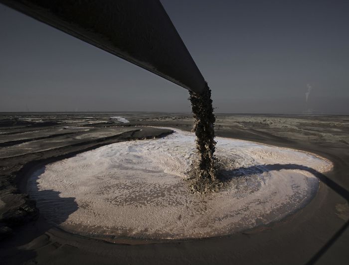 Award-Winning Photojournalist Disappears In China, And Here Are 21 Of His Pics China Don't Want You To See Award-Winning Photojournalist Disappears In China, And Here Are 21 Of His Pics China Don't Want You To See