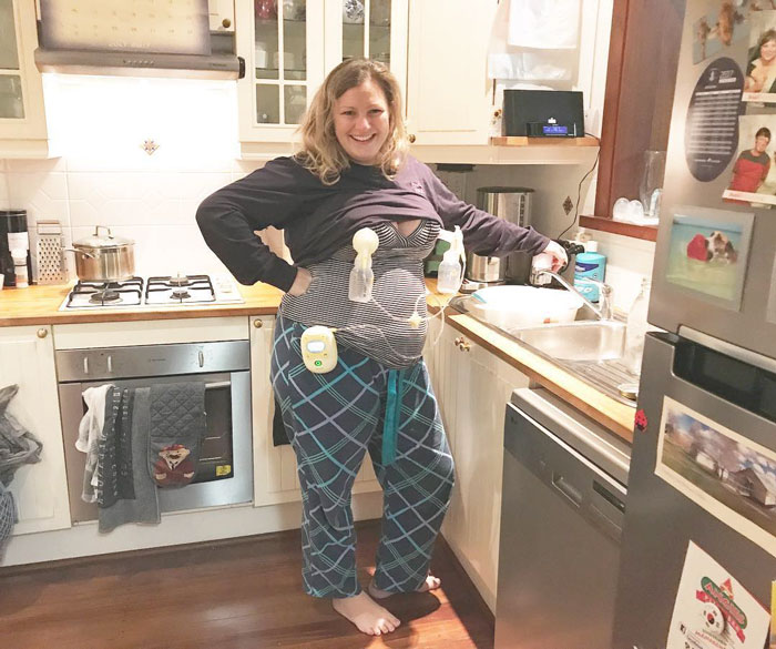 Rachel McAdams Poses In Versace While Pumping Her Milk