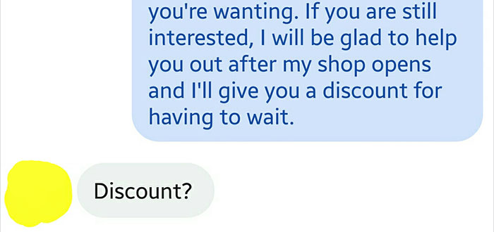 Teacher Demands 120 Free Vinyl Decals In Time For Christmas, Goes Crazy When The Woman Says No