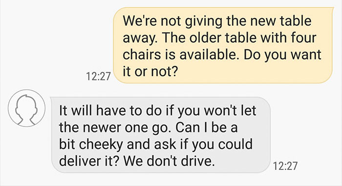 Guy Gets Accused Of Ruining Christmas After Not Delivering A Free Table To A Client 180 Miles Away Guy Gets Accused Of Ruining Christmas After Not Delivering A Free Table To A Client 180 Miles Away