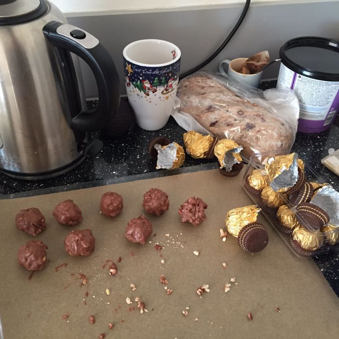 This Dad Thought He Wouldn't Fall For His Daughter's Christmas Prank Again, But His Daughter Is An Evil Genius This Dad Thought He Wouldn't Fall For His Daughter's Christmas Prank Again, But His Daughter Is An Evil Genius