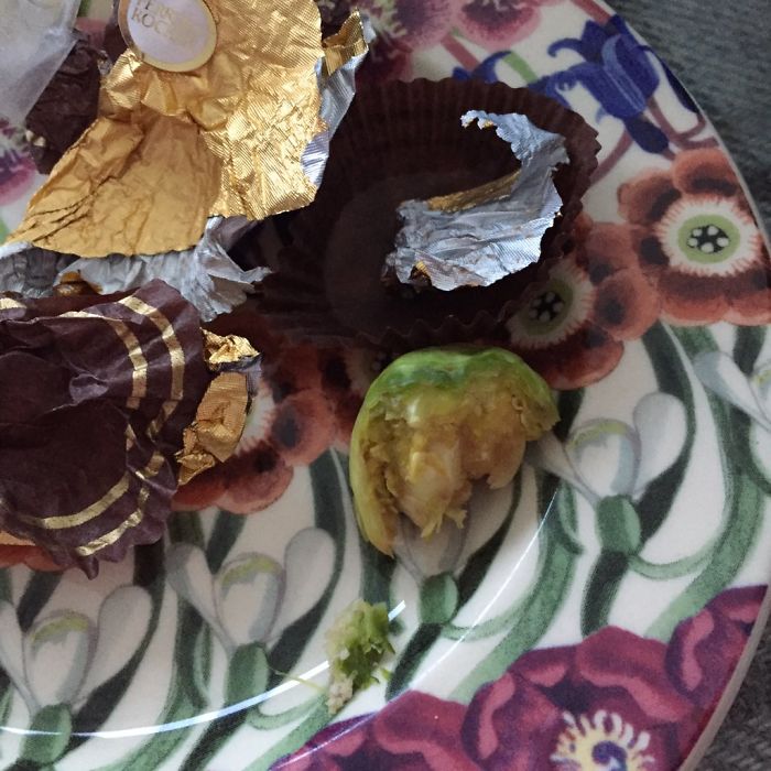 This Dad Thought He Wouldn't Fall For His Daughter's Christmas Prank Again, But His Daughter Is An Evil Genius This Dad Thought He Wouldn't Fall For His Daughter's Christmas Prank Again, But His Daughter Is An Evil Genius