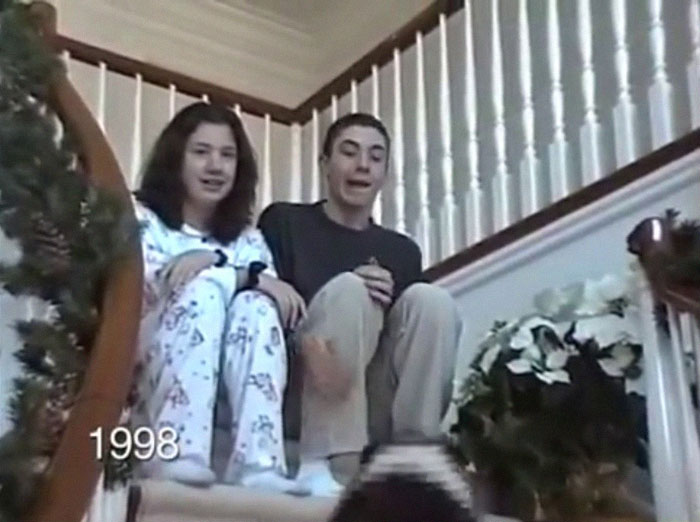 Dad Films Family's Christmas Mornings For 25 Years, Shows How Small Changes Create A Big Difference At The End Dad Films Family's Christmas Mornings For 25 Years, Shows How Small Changes Create A Big Difference At The End