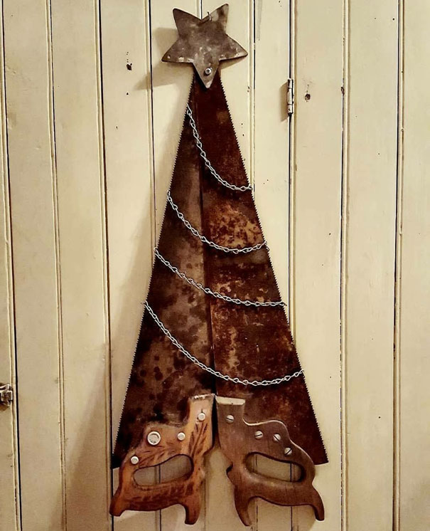 Two Hand Saws Turned Into Christmas Tree
