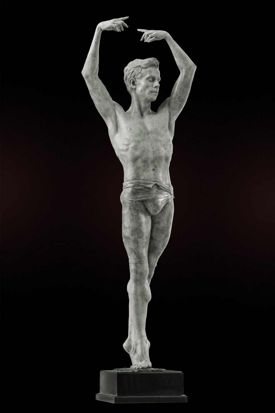 This Artist Makes Incredible Female Sculptures That Will Impress You