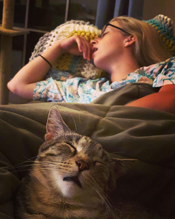 My Fiancé And Our Cat, Catching Flies