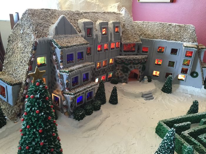 This Family Takes Gingerbread House Building To The Next Level, Destroys Them With An Axe Or Baseball Bat