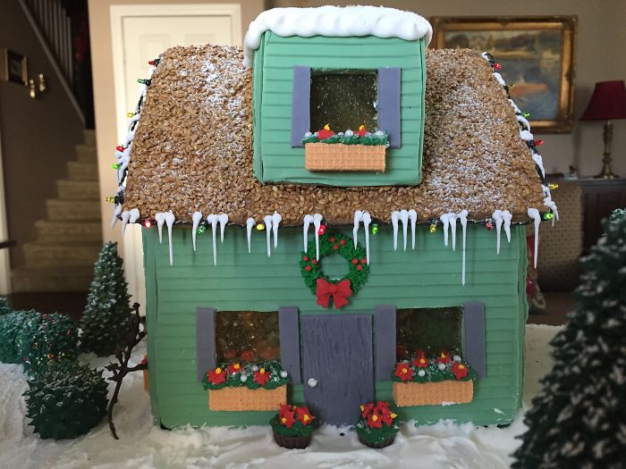 This Family Takes Gingerbread House Building To The Next Level, Destroys Them With An Axe Or Baseball Bat