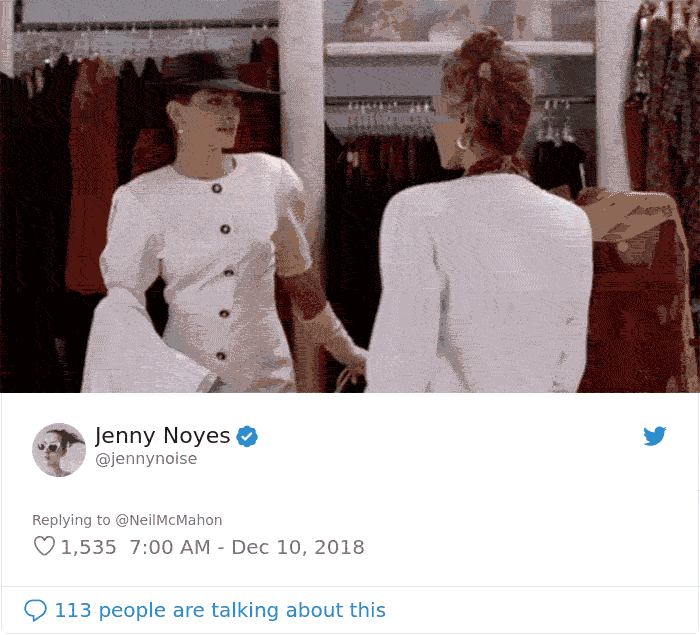 Newspaper Makes An Unfortunate Typo On Julia Roberts Headline And People Make The Best Of It Newspaper Makes An Unfortunate Typo On Julia Roberts Headline And People Make The Best Of It