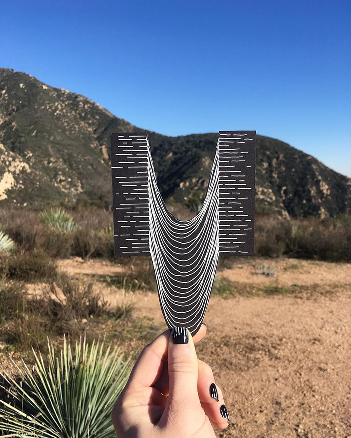 This Artist Creates Amazing Optical Illusions Using Simple Lines This Artist Creates Amazing Optical Illusions Using Simple Lines