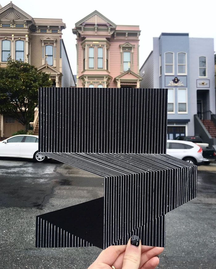 This Artist Creates Amazing Optical Illusions Using Simple Lines This Artist Creates Amazing Optical Illusions Using Simple Lines