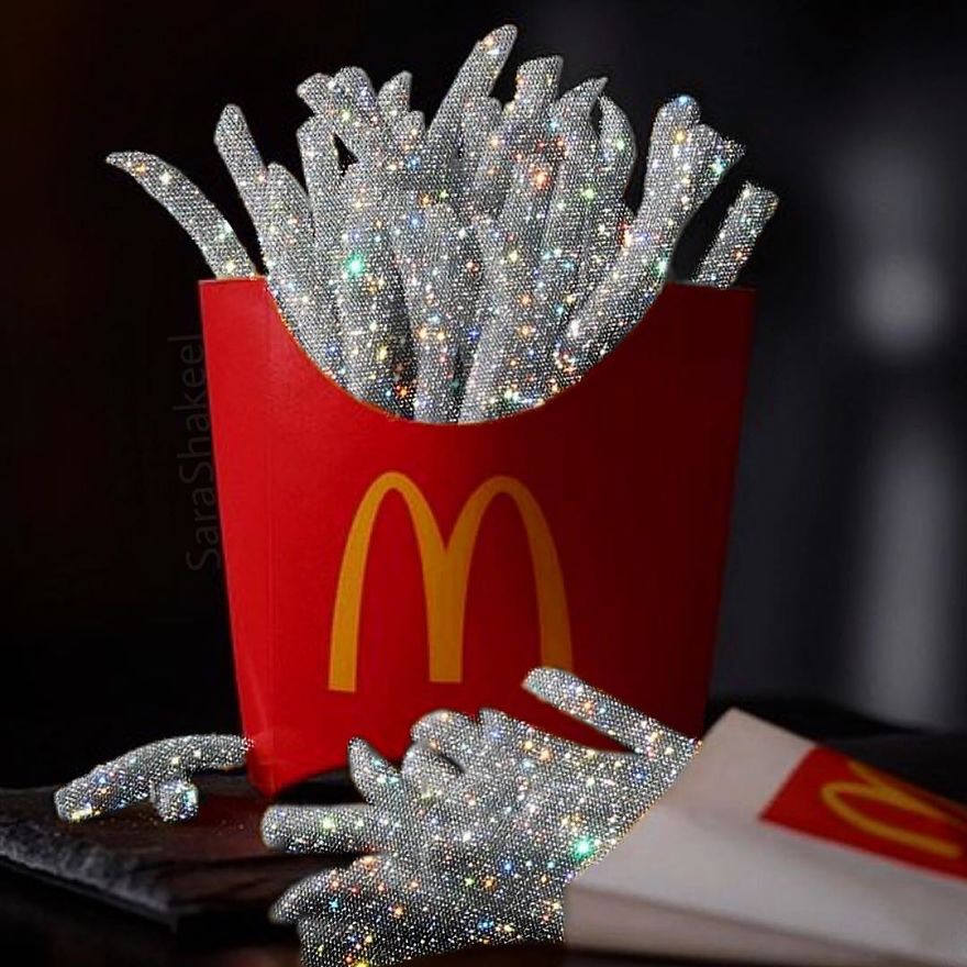 Pakistani 'Dentist' Tired Of Her Job Starts Putting Glitters And Diamonds On Every Image And The Results Are Magical ( 10+ Images )