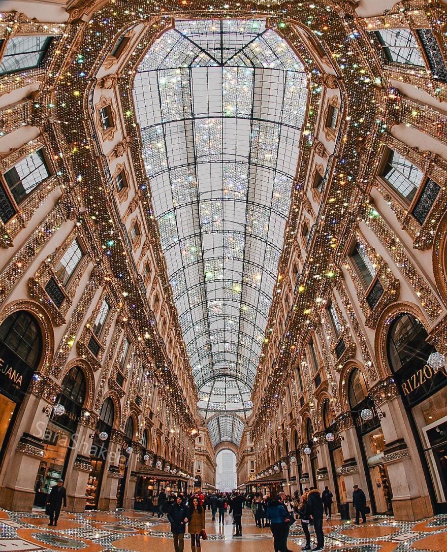 Pakistani 'Dentist' Tired Of Her Job Starts Putting Glitters And Diamonds On Every Image And The Results Are Magical ( 10+ Images )