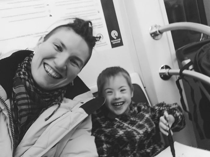 I Sketch Interesting People On The Metro Every Monday While Going To Classes With My Special Needs Child I Sketch Interesting People On The Metro Every Monday While Going To Classes With My Special Needs Child