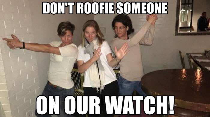 Three Girls Notice This Man's Suspicious Behavior In A Restaurant And Save This Woman From Rape Attempt Three Girls Notice This Man's Suspicious Behavior In A Restaurant And Save This Woman From Rape Attempt