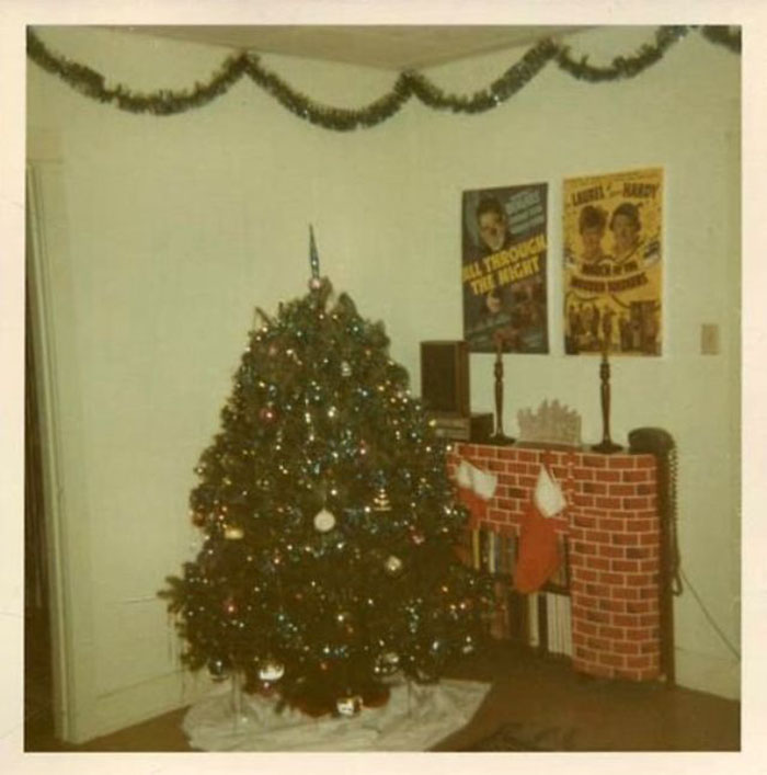 Vintage-Christmas-House-Interior-Decorations