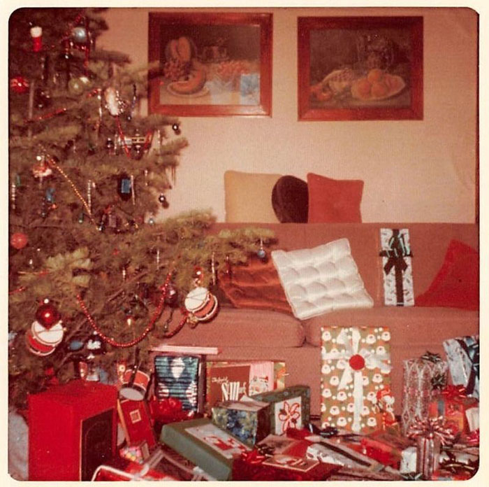 Vintage-Christmas-House-Interior-Decorations