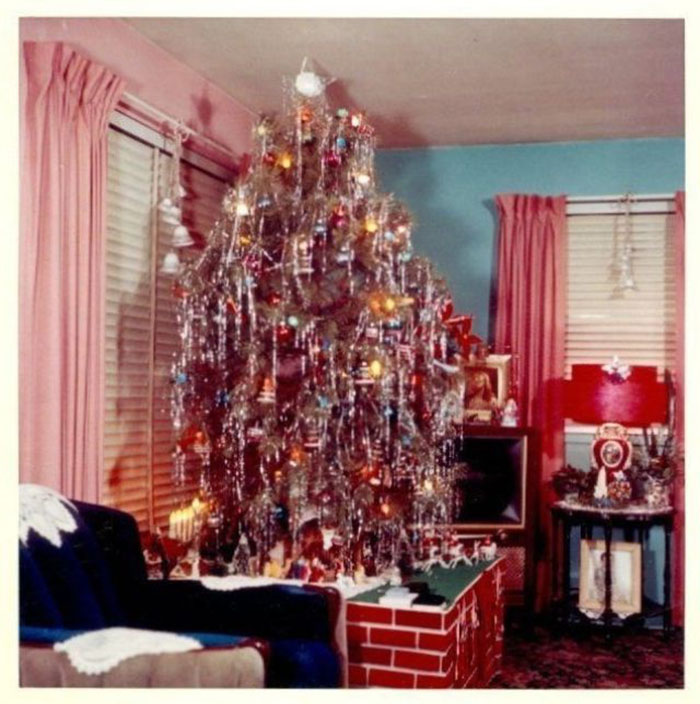 Vintage-Christmas-House-Interior-Decorations