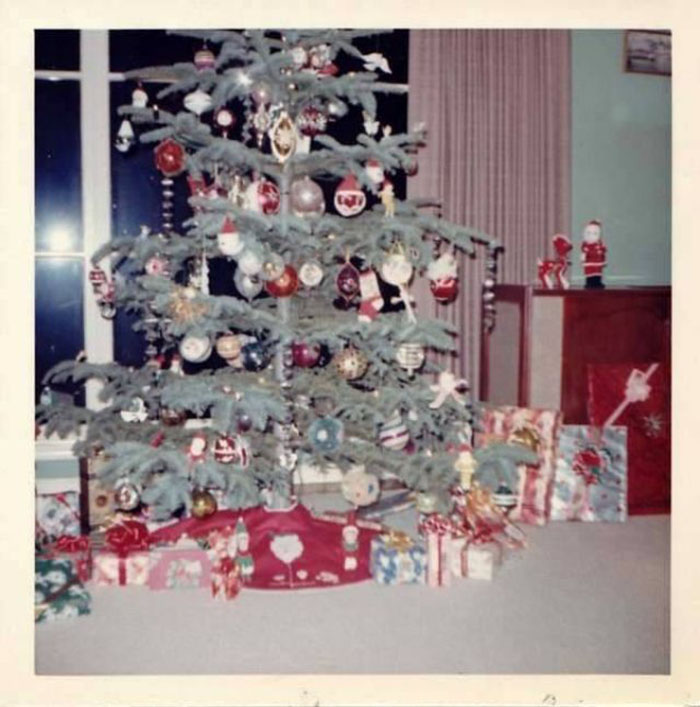Vintage-Christmas-House-Interior-Decorations