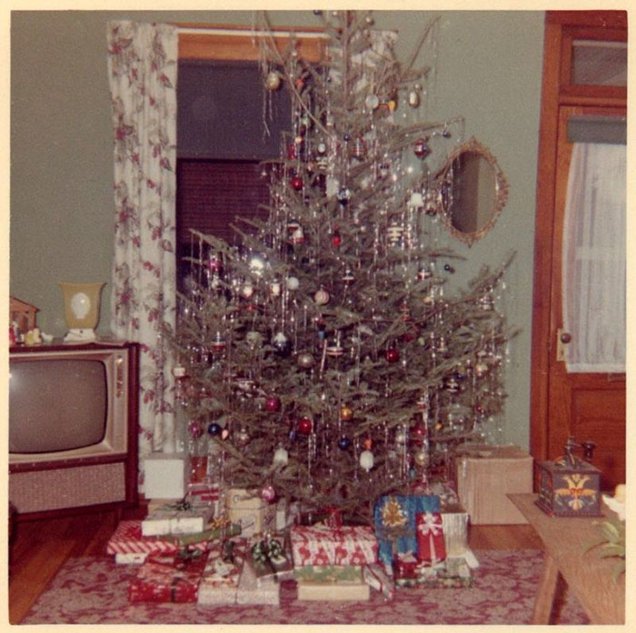 Vintage-Christmas-House-Interior-Decorations