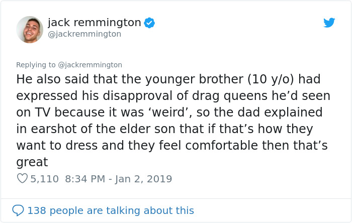 40-Something Father Runs Into A Random Gay Man In Las Vegas, Asks For Advice On Raising His Son 40-Something Father Runs Into A Random Gay Man In Las Vegas, Asks For Advice On Raising His Son