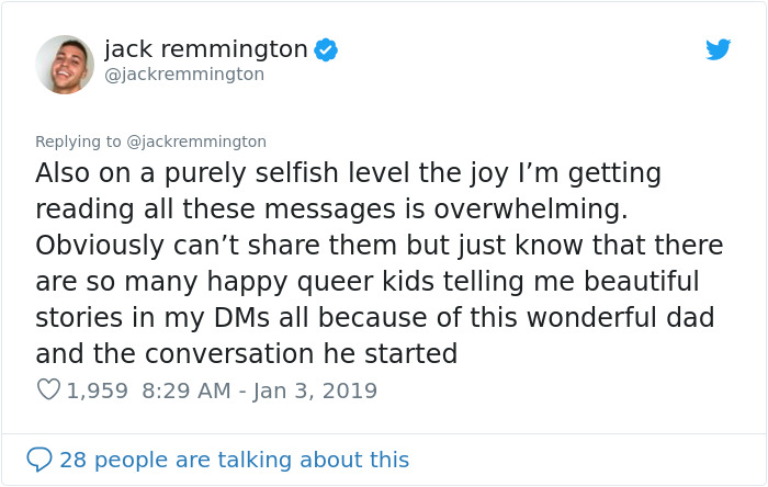 40-Something Father Runs Into A Random Gay Man In Las Vegas, Asks For Advice On Raising His Son 40-Something Father Runs Into A Random Gay Man In Las Vegas, Asks For Advice On Raising His Son