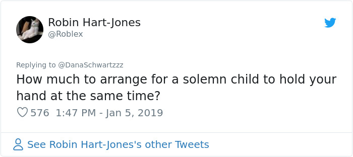 Woman Says She Can Show Up To Your Funeral If You Pay Her $50, People Start Sending Her Money