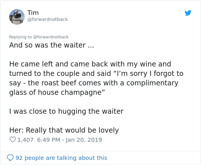 Guy Witnesses Young Man Struggling To Pay For Date In Fancy Restaurant And How Waiter 'Saves' Him Guy Witnesses Young Man Struggling To Pay For Date In Fancy Restaurant And How Waiter 'Saves' Him