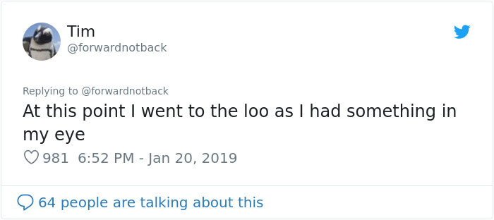 Guy Witnesses Young Man Struggling To Pay For Date In Fancy Restaurant And How Waiter 'Saves' Him Guy Witnesses Young Man Struggling To Pay For Date In Fancy Restaurant And How Waiter 'Saves' Him