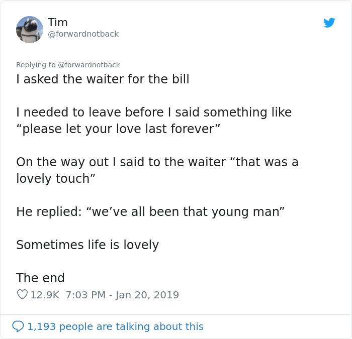 Guy Witnesses Young Man Struggling To Pay For Date In Fancy Restaurant And How Waiter 'Saves' Him Guy Witnesses Young Man Struggling To Pay For Date In Fancy Restaurant And How Waiter 'Saves' Him