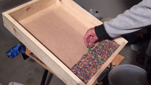 Guy Spends $500 To Build An Epic Custom Guitar Out Of 1200 Pencils, Shows How He Did It Guy Spends $500 To Build An Epic Custom Guitar Out Of 1200 Pencils, Shows How He Did It