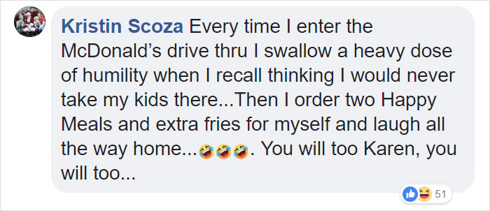 "Pretentious Foodie" New Mom Doesn't Understand Why Kid's Menus Exist, So Parents Hilariously Explain It To Her