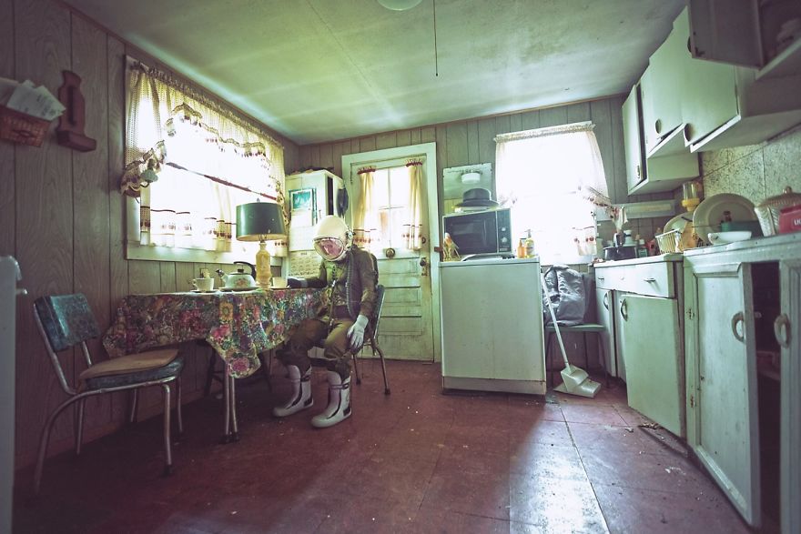 I've Been Documenting A Lonely Astronaut's Return To Earth