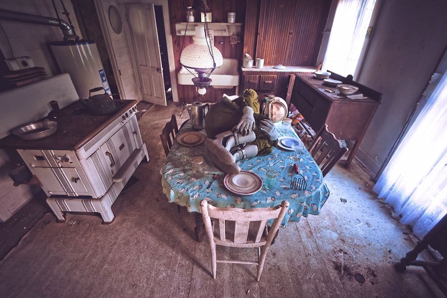 I've Been Documenting A Lonely Astronaut's Return To Earth