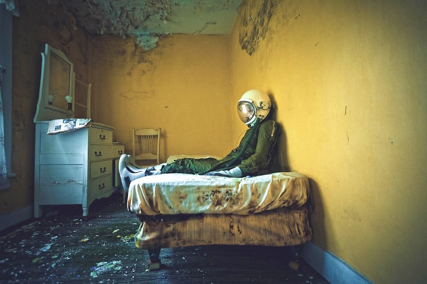 I've Been Documenting A Lonely Astronaut's Return To Earth