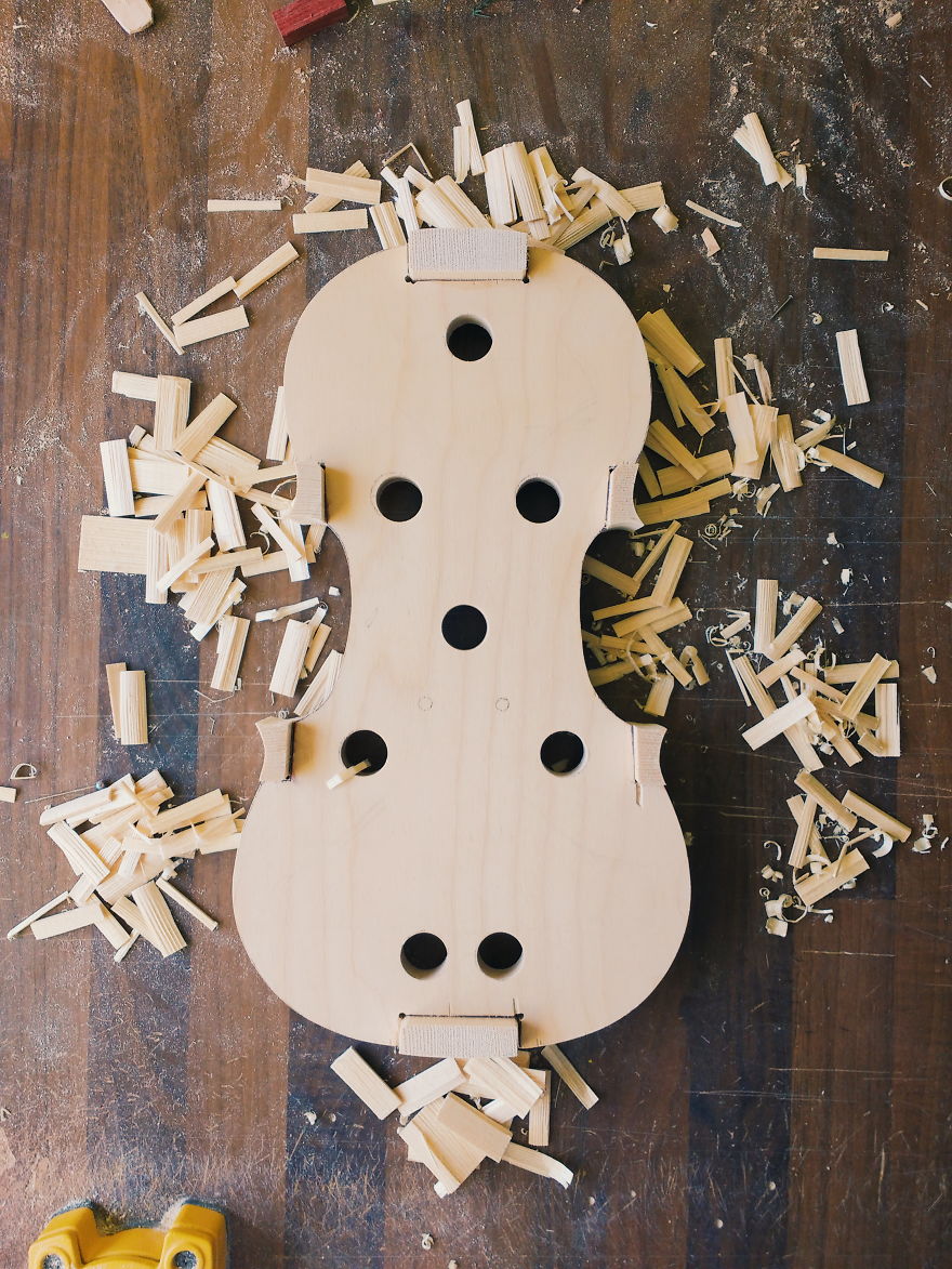 I Spent 3 Years Making A Violin With My Grandfather Without Knowing How I Spent 3 Years Making A Violin With My Grandfather Without Knowing How
