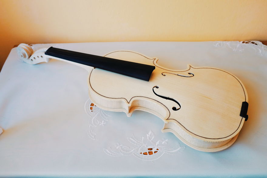 I Spent 3 Years Making A Violin With My Grandfather Without Knowing How I Spent 3 Years Making A Violin With My Grandfather Without Knowing How